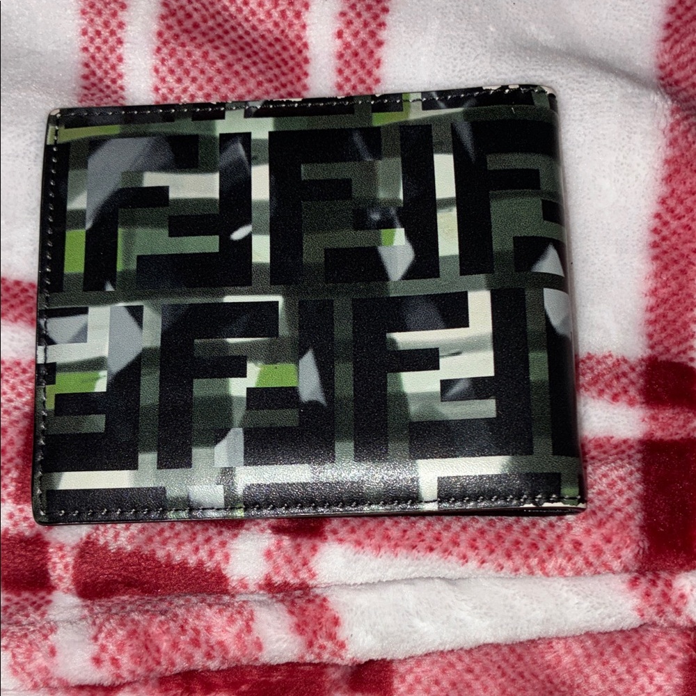 Fendi Special edition Black and Green Men's Wallet